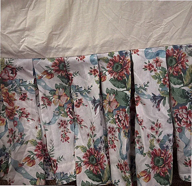 Bed Skirt Full Floral Multi Pleat Amish Sewn Handmade 16”drop Cottage Farmhouse