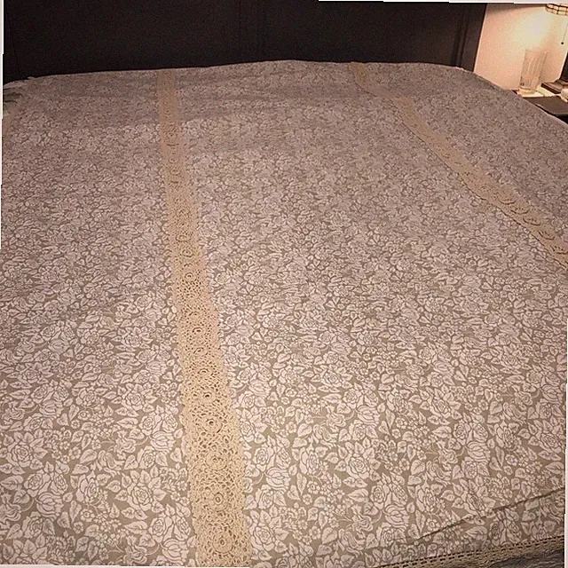 Beige and White Floral Duvet Cover 68"x85" Queen Sz Crocheted Trim Cottage Charm