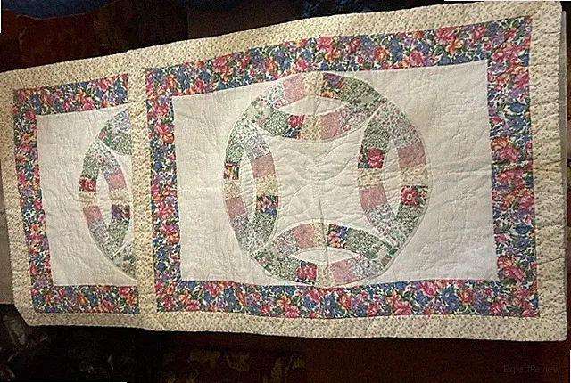 Cottage Core Handmade Quilted Double Wedding Ring Pillow Shams Set Of 2 Vintage