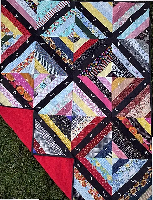 Custom Made and Hand Quilted Quilt Blanket Throw for Sofa and Bed