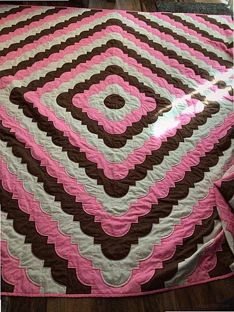 NEW KING SIZE HANDMADE HAND STITCHED QUILT BEDSPREAD COMFORTER PINK WHITE BROWN