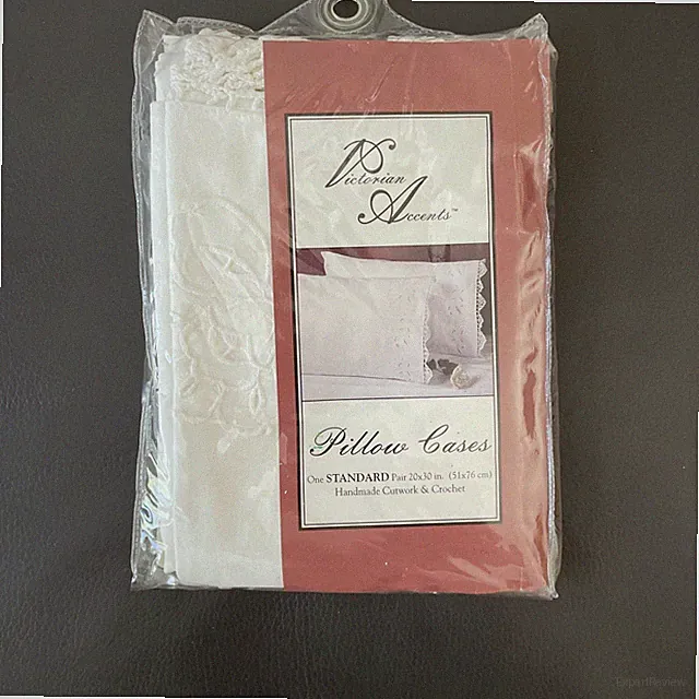 New Victorian Accents 2 Pillowcases Handmade Cutwork & Crochet Standard Cotton