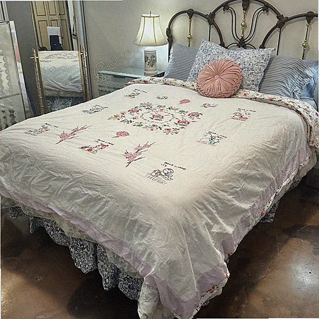 Vintage Handmade 50s Cat & Bear Embroidered Cottage Floral Cotton Duvet Cover