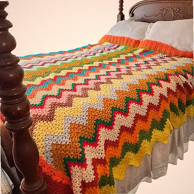 VTG Handmade Crochet Granny Blanket Afghan Throw LG Chevron Multicolor 101 X 100